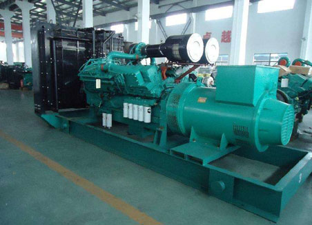 召陵800kw康明斯柴油发电机组